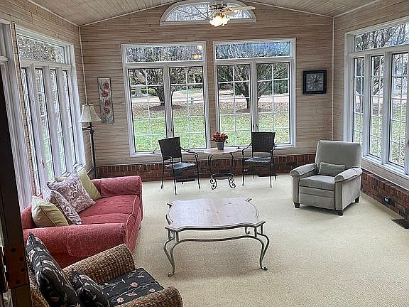 5th image of 12009 Chaltenham Dr