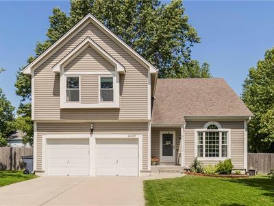 14852 W Peppermill Dr, Olathe, KS, 66062