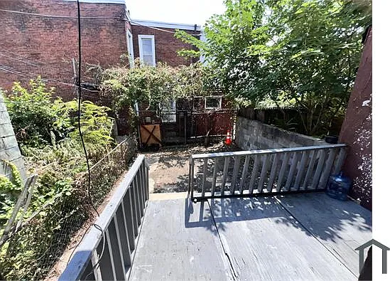 5624 Arch St — Photo 18
