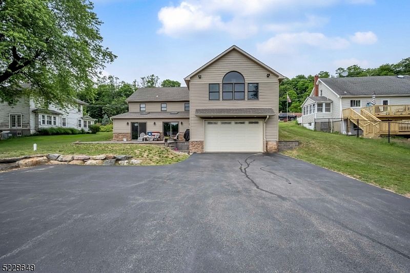 70 Passaic Ave, Ogdensburg, NJ 07439 Zillow