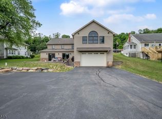 70 Passaic Ave, Ogdensburg, NJ 07439