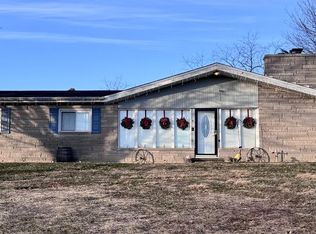 1951 Mayhew Rd, Jackson, OH 45640