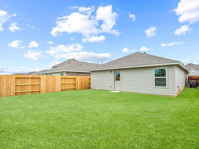 7507 Birch Harvest Dr — Photo 4