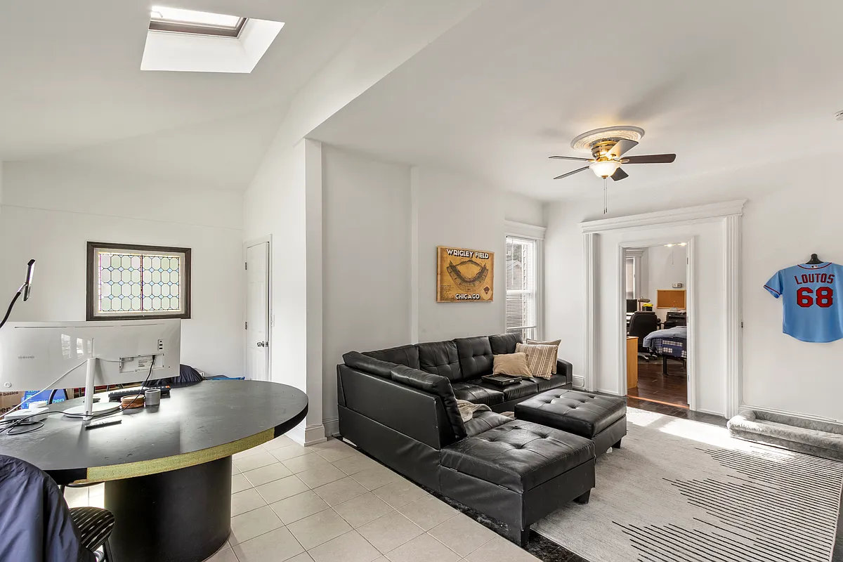 Building Photo - 172 Harrison Ave #1