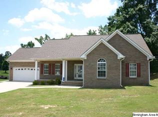 185 Cassy Cir, Jemison, AL 35085