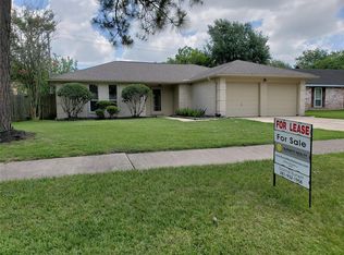 16107 Bougainvilla Ln, Friendswood, TX 77546