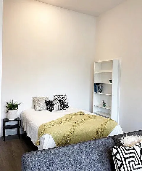 4405 W Point St #203 — Photo 7