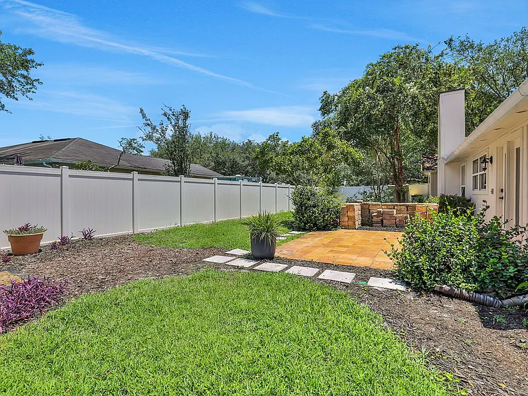 4795 Wandering Pines Trl S — Photo 8