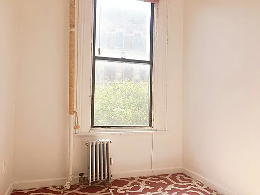 Rented by Bedford Realty USA Corp | media 12