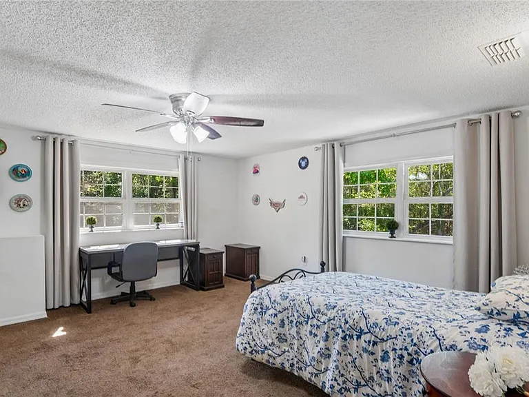 20424 Marguerite Rd — Photo 49