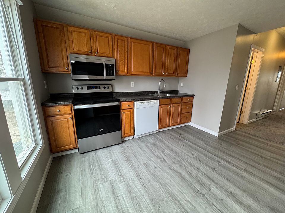 1st image of 310 E Mulberry St Unit 2