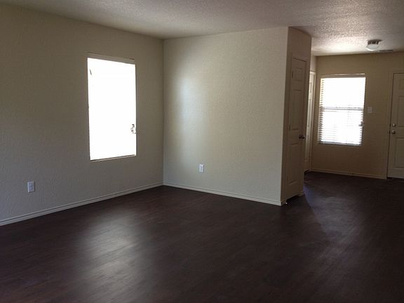 3rd image of 3006 Aspen Mdw