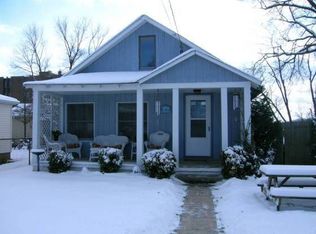 1124 10th St, Vienna, WV 26105