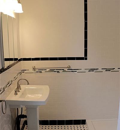 Apt#1 bathroom #3