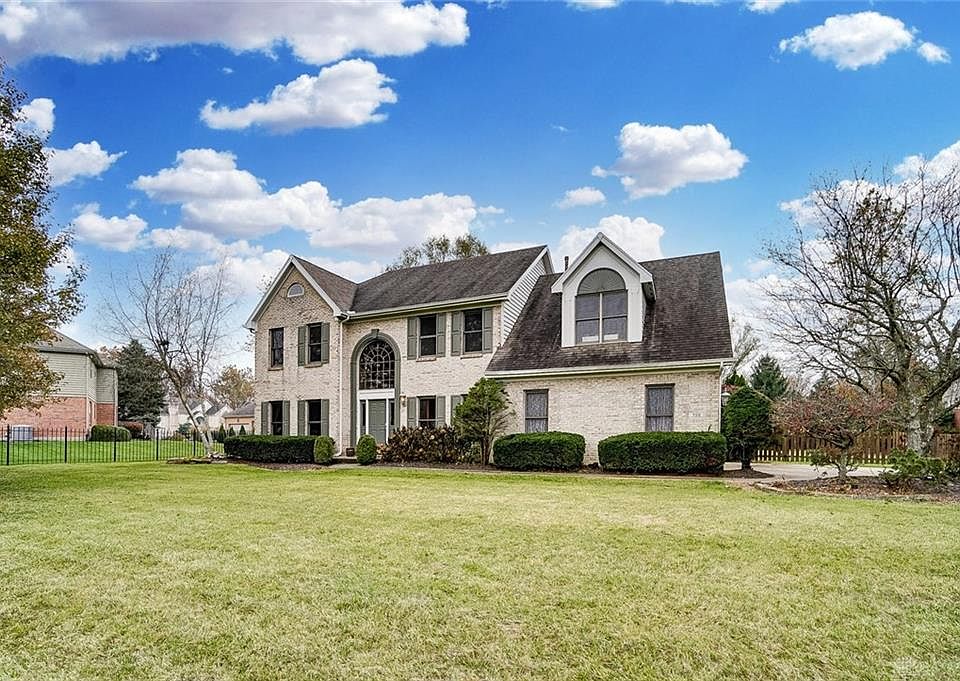 720 Greenleaf Village Dr, Springboro, OH 45066 Zillow