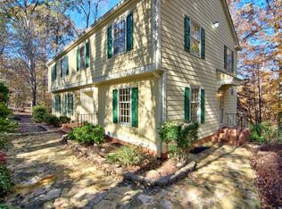 811 Kings Mill Rd, Chapel Hill, NC 27517