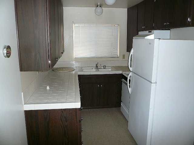 2nd image of 6914 Camphor Ln