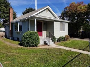 30 Willis Ave, Syosset, NY 11791