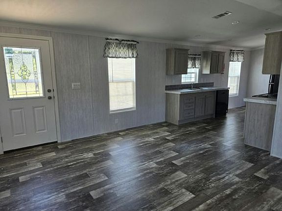 3rd image of 1311 Us Highway 92 W #117