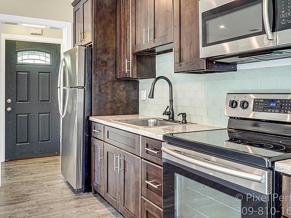 3rd image of 517 Vera Ave #5