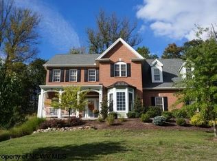 4205 Persimmon Woods Dr, Morgantown, WV 26508