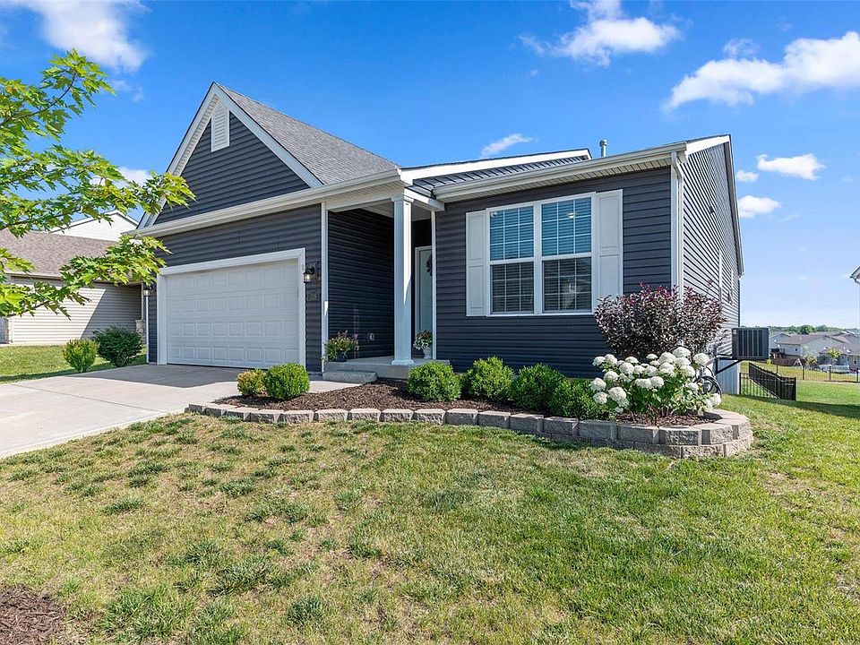 316 Valley Bluff Dr, Wentzville, MO 63385 Zillow