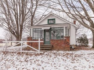 584 Seville Rd, Wadsworth, OH 44281