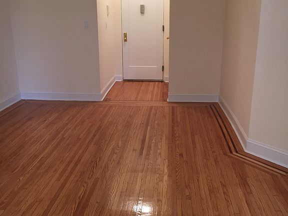 3rd image of 4535 46th St APT 2D