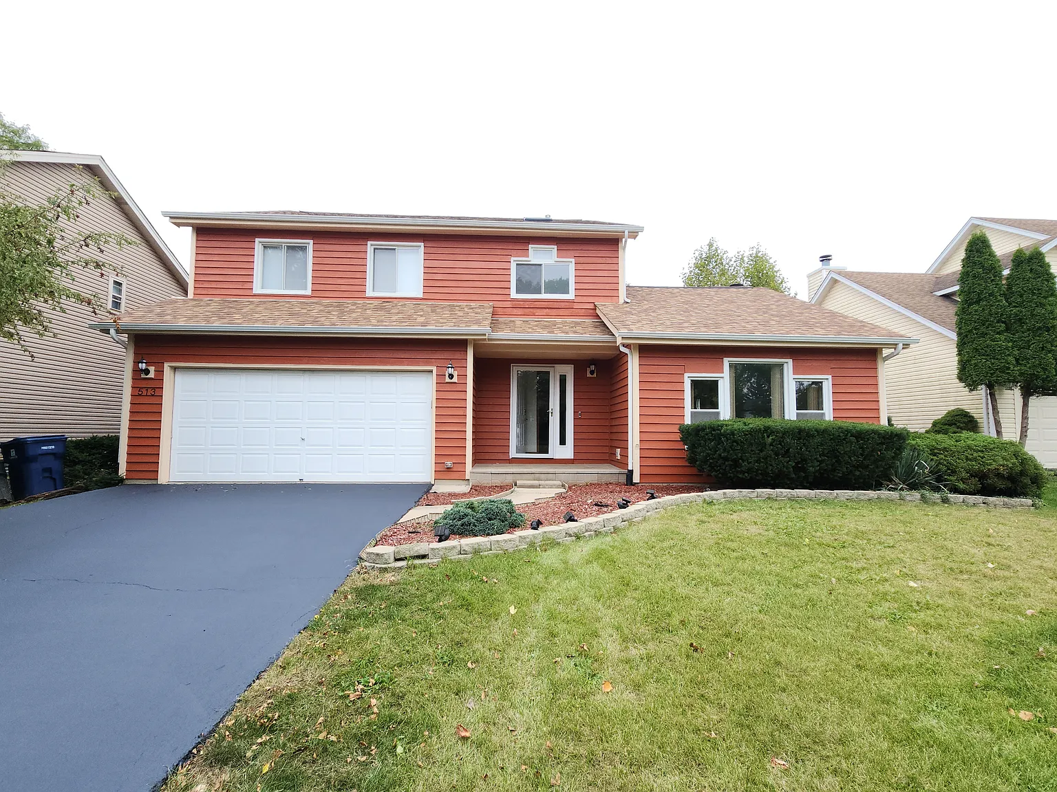 513 Beaconsfield Ave photo 1