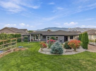 1848 Parkcrest Ave, Kamloops, BC V2B4Y3