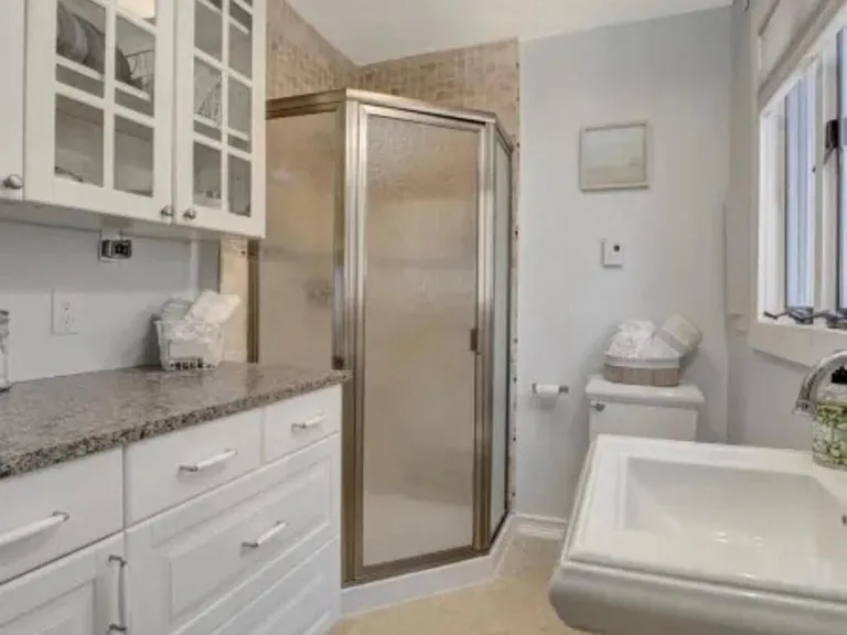 18 Harborside Dr E — Photo 14