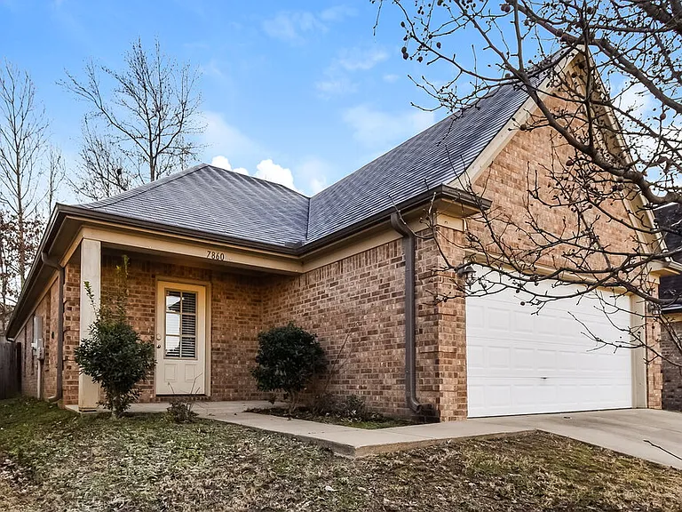 7860 Ridgedale Dr — Photo 3