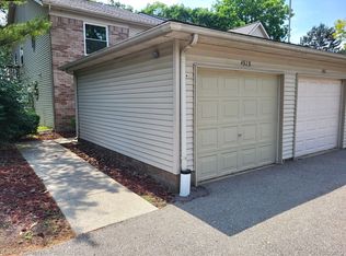 4929 Oak Hill Dr, Waterford, MI