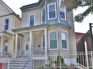 217 Maple St APT 1, Weehawken, NJ 07086