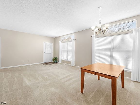 4th image of 4195 Middlebrook Cv