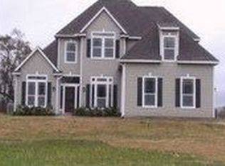 725 Wagon Wheel Trl, Angleton, TX 77515