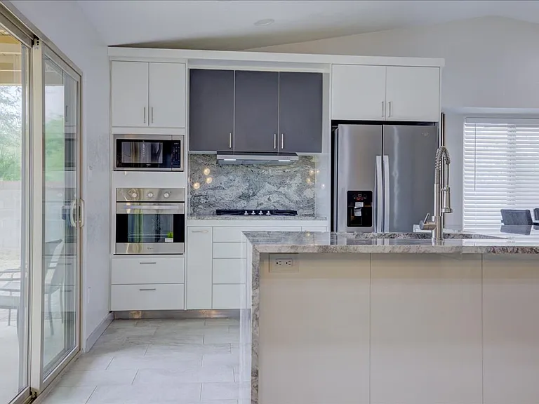 5501 N Lazybrook Pl — Photo 12