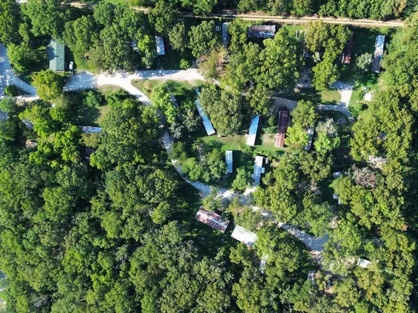 Glen Oak MHP, 1304 Lanton Rd #5B, West Plains, MO 65775