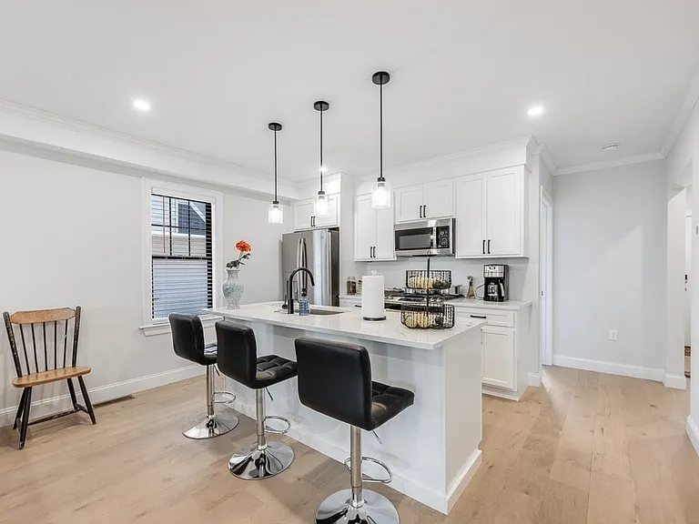 34 Perthshire Rd #34 — Photo 4