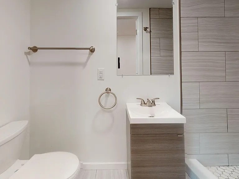 1834 N Bouvier St #2 — Photo 15