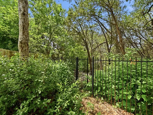 10512 Thoroughbred Dr, Austin, TX 78748