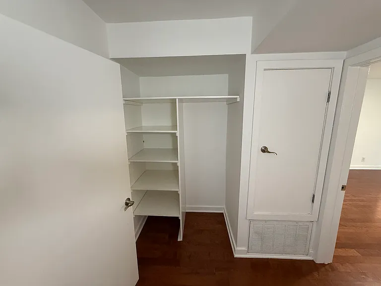 811 S Bedford St #204 — Photo 16