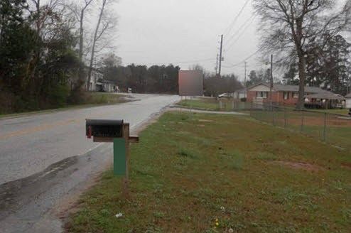 2nd image of 2591 S Friendfield Rd