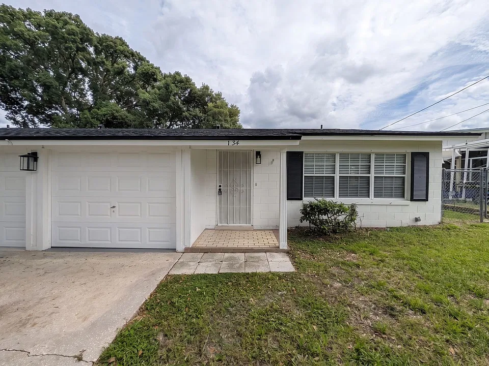 134 Jewel Dr