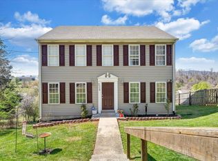 5008 Old Mountain Rd NE, Roanoke, VA 24019