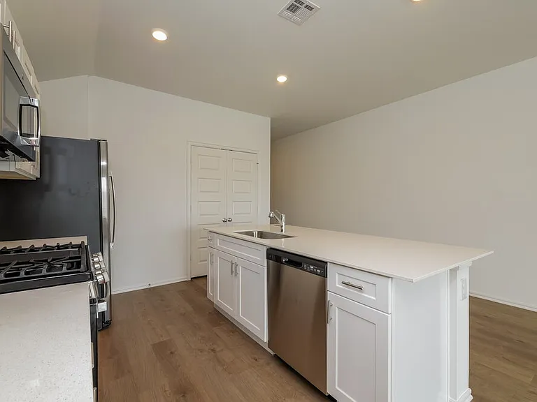 10044 Blackjack Rd — Photo 7