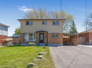 879 Upper Sherman Ave, Hamilton, ON L8V3N2