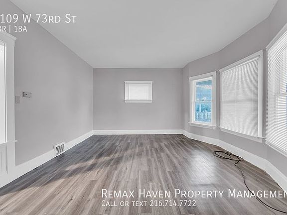 2nd image of 3109 W 73rd St