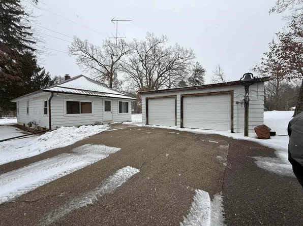 18 Gravy Ln, Wisconsin Dells, WI 53965
