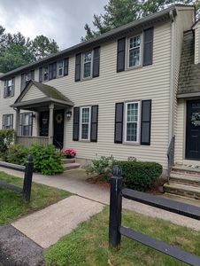 525 Wellman Ave #525, North Chelmsford, MA, 01863
